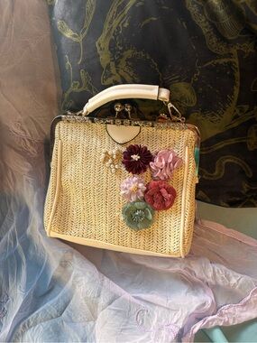 Woven Cream Floral Accent Top-Handle Bag